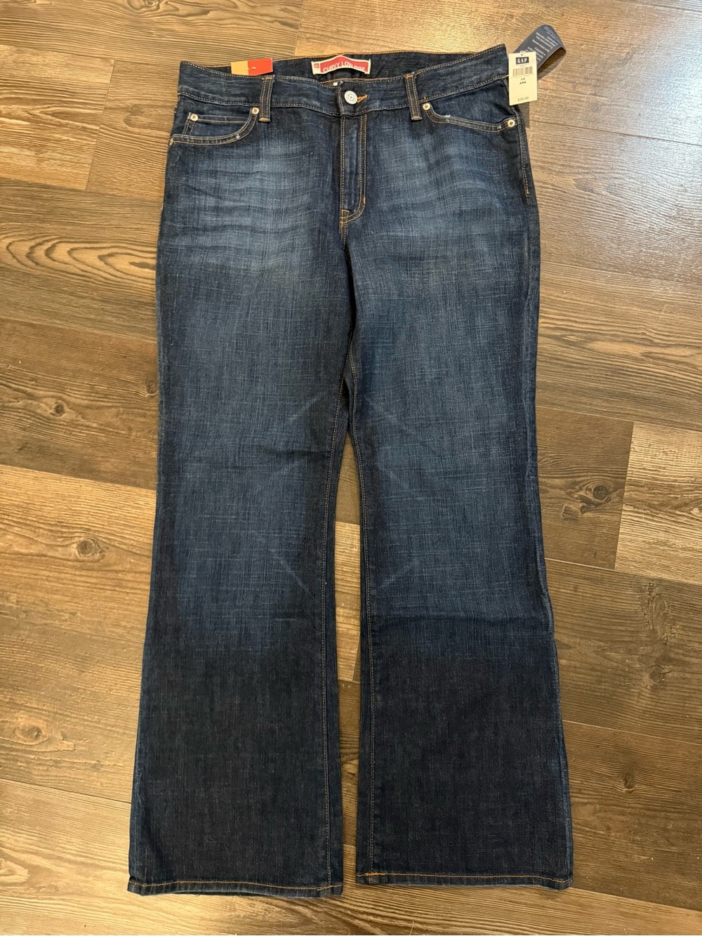 Gap woman’s curvy low rise Dark Wash Bootcut Jeans 14 NWT ankle